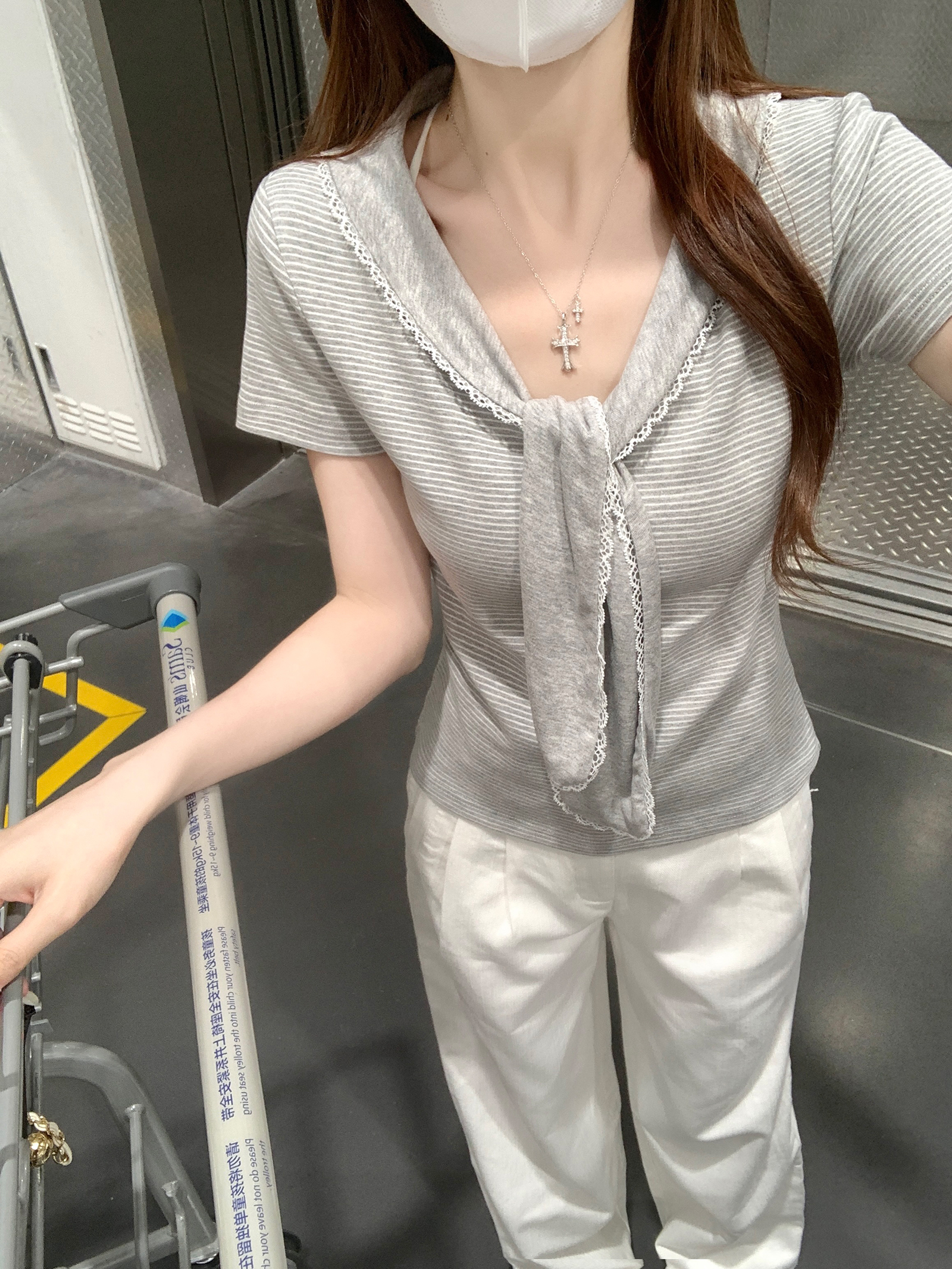 短袖罗纹针织上装 · 颜色 A